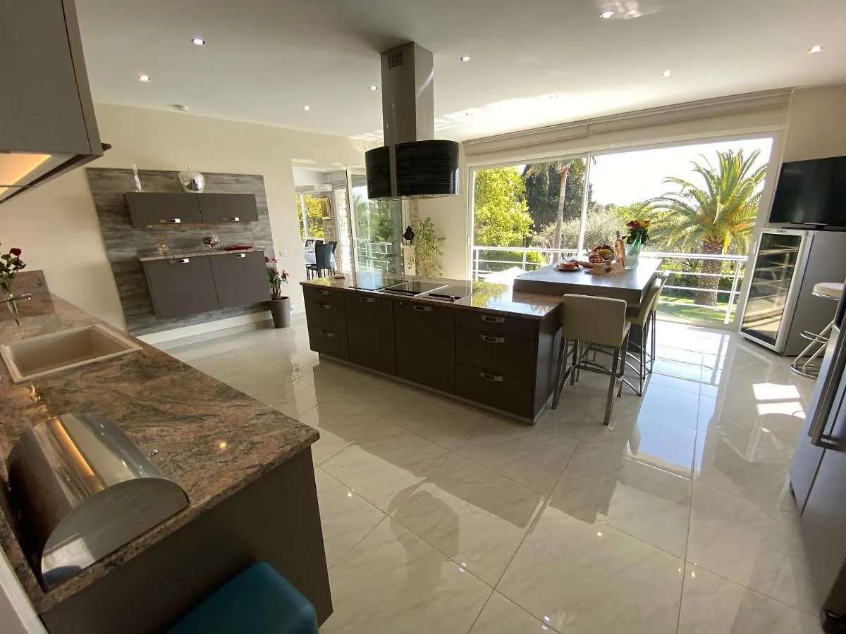 Diamond Villa 5 Star - Nice