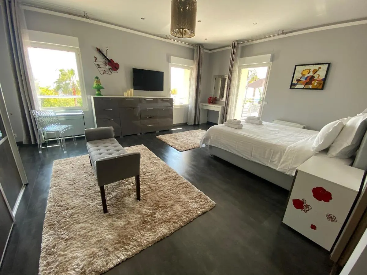Diamond Villa 5 Star - Nice