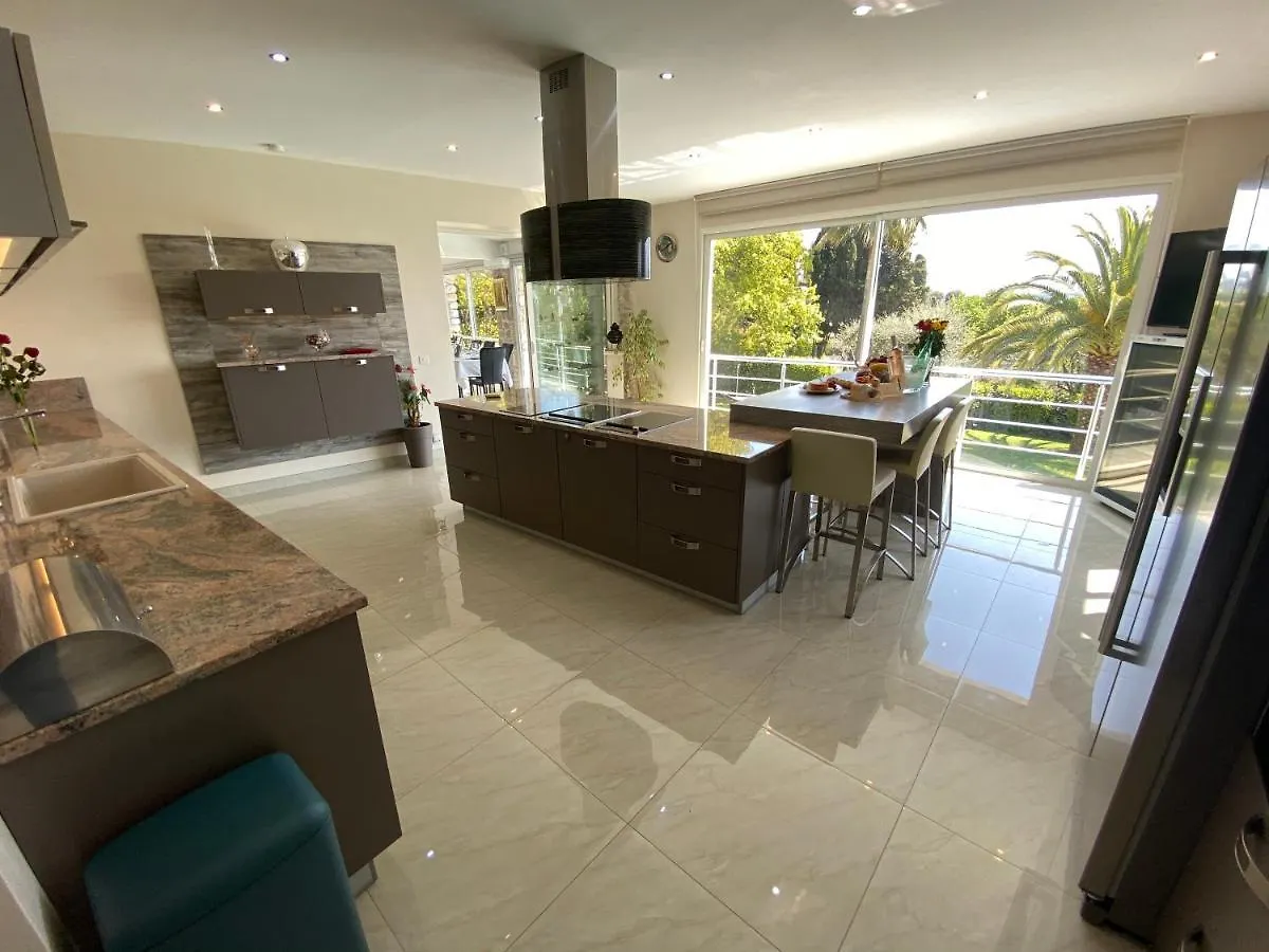 Diamond Villa 5 Star - Nice
