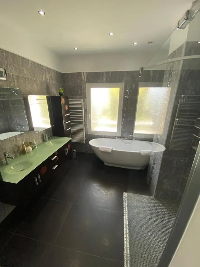 Diamond Villa 5 Star - Nice